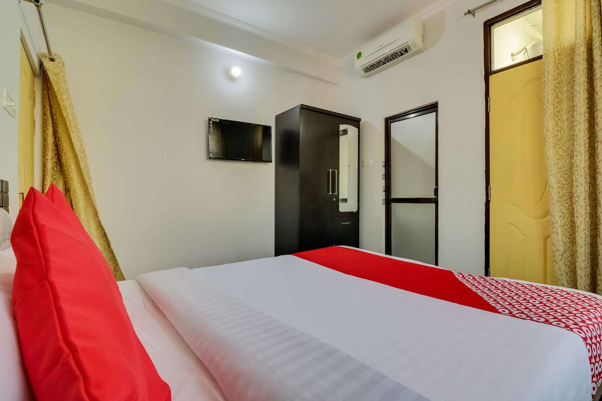 Hotel O Vgs Chinhat エクステリア 写真