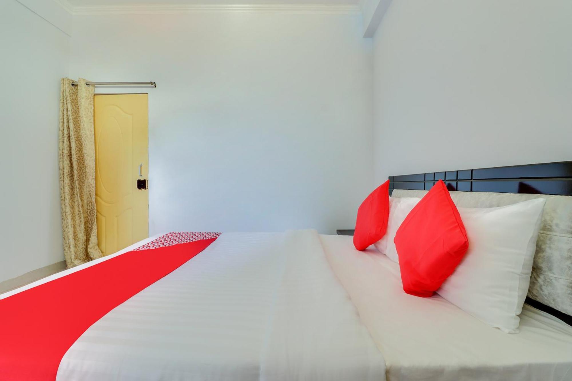 Hotel O Vgs Chinhat エクステリア 写真