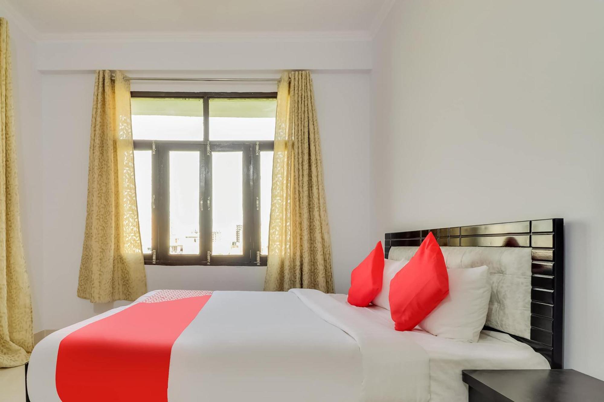 Hotel O Vgs Chinhat エクステリア 写真
